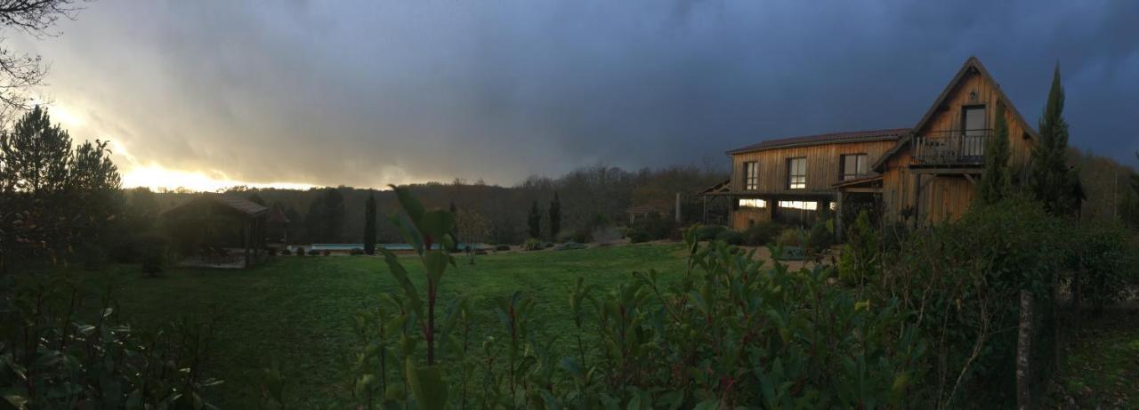 Le Lion D'Or En Perigord Bed & Breakfast Mauzac-et-Grand-Castang Ngoại thất bức ảnh
